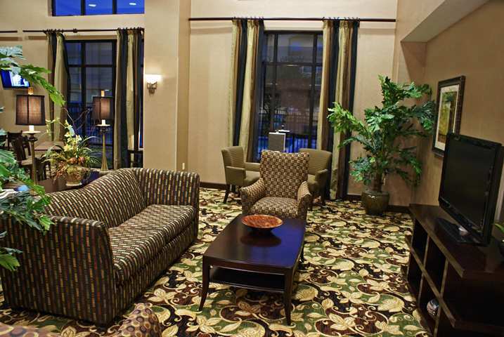 Hampton Inn & Suites Alexandria Interiér fotografie